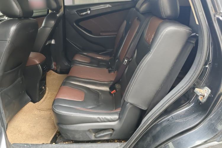Used Dongfeng Fengon 580 2017 1.5T Manual Luxury Model Left Rear Seat
