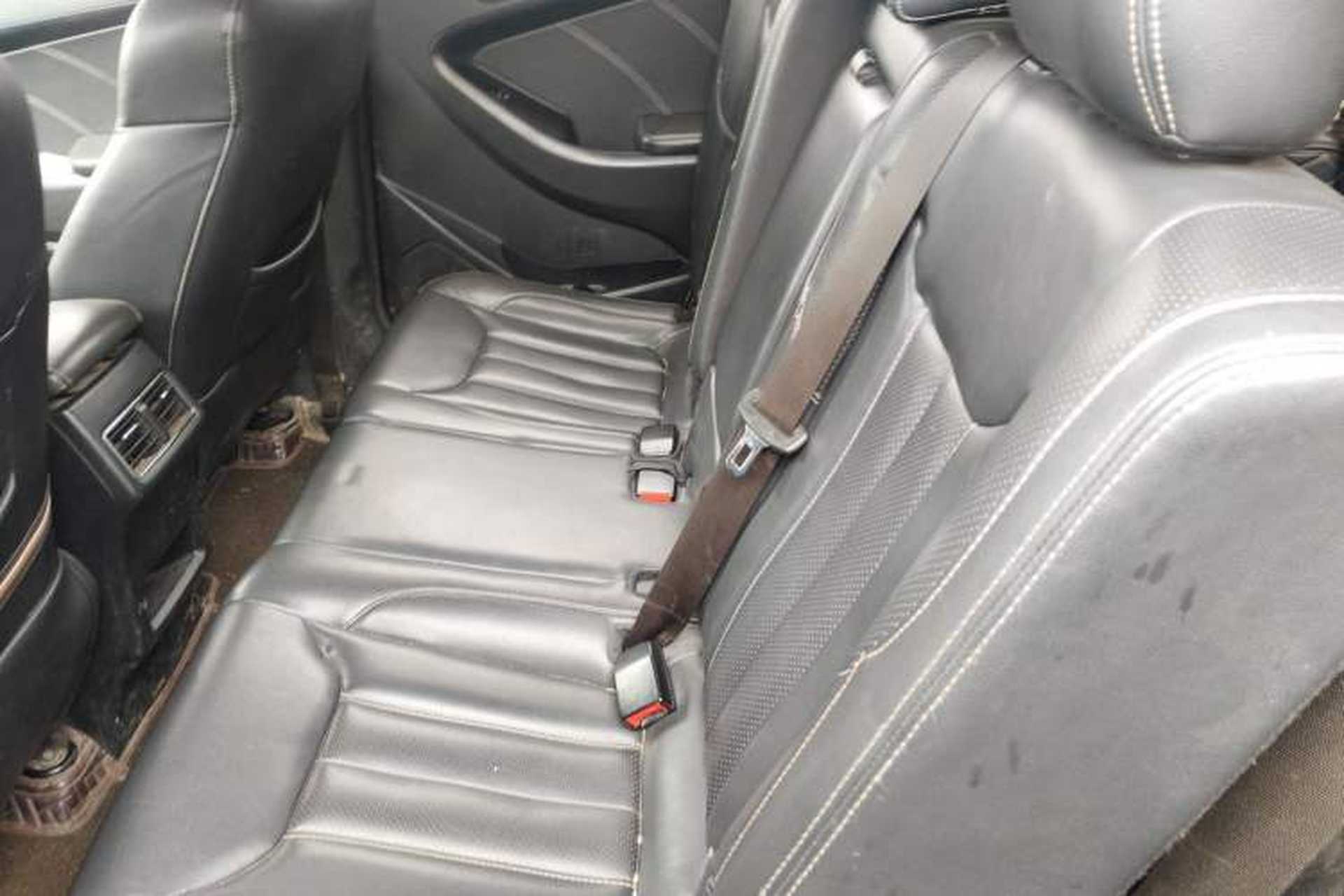 Used Dongfeng Fengon 580 2017 1.5T CVT Comfort Model Left Rear Seat