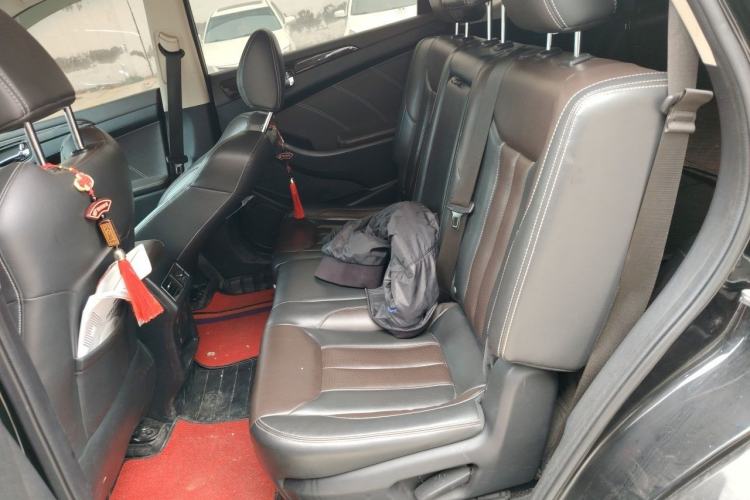 Used Dongfeng Fengon 580 2017 1.5T Manual Luxury Model Left Rear Seat