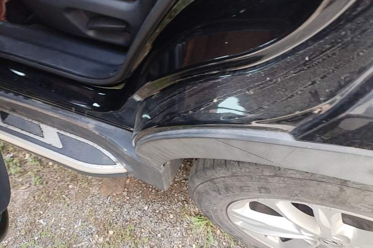Used Dongfeng Fengon 580 2017 1.8L Manual Comfort Model Left Side Sill