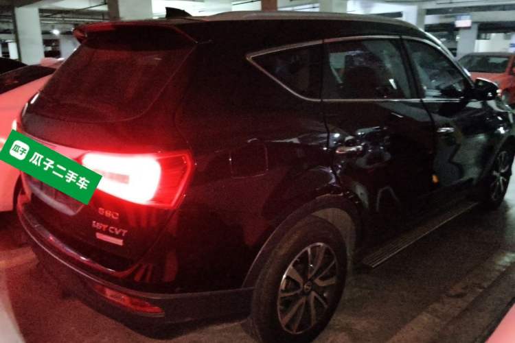 Used Dongfeng Fengon 580 2017 1.5T CVT Luxury Model Rear Right 45 Deg