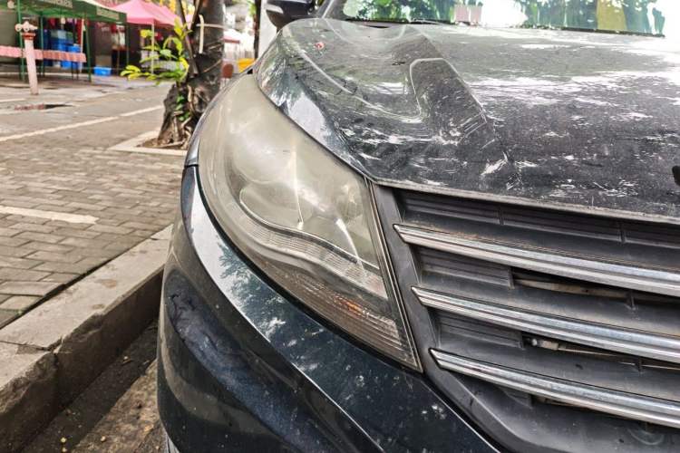 Used Dongfeng Fengon 580 2017 1.5T CVT Luxury Model Right Front Headlight