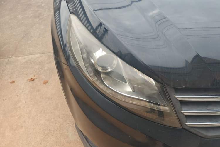 Used Dongfeng Fengon 580 2017 1.8L Manual Comfort Model Right Front Headlight