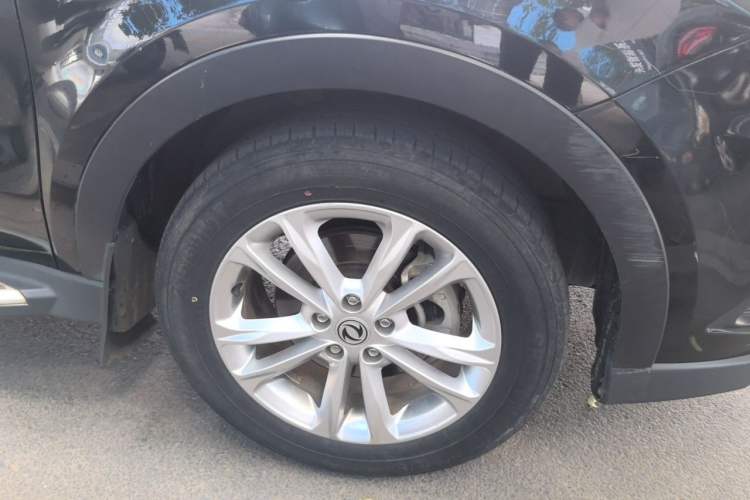 Used Dongfeng Fengon 580 2017 1.8L Manual Comfort Model Right Front Wheel Hub