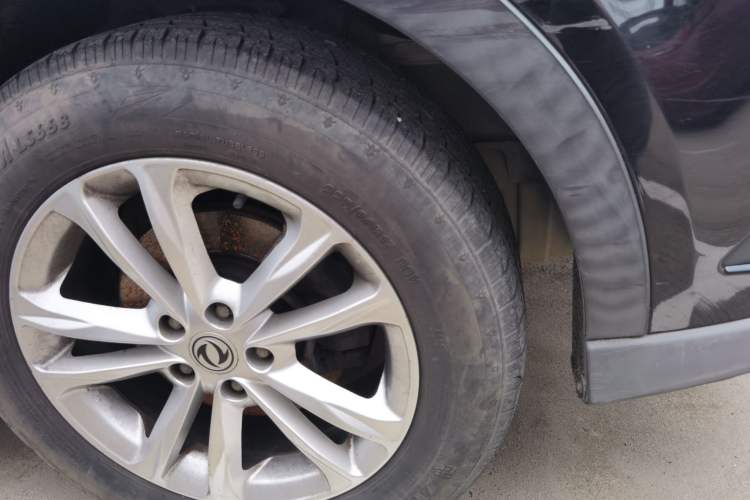 Used Dongfeng Fengon 580 2017 1.8L Manual Comfort Model Right Front Wheel Hub