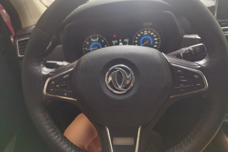 Used Dongfeng Fengon 580 2017 1.5T CVT Comfort Model Steering Wheel