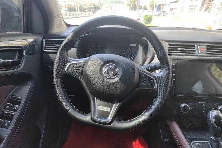 Used Dongfeng Fengon 580 2017 1.5T CVT Luxury Model Steering Wheel