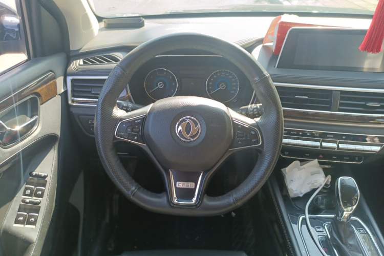Used Dongfeng Fengon 580 2017 1.5T CVT Comfort Model Steering Wheel