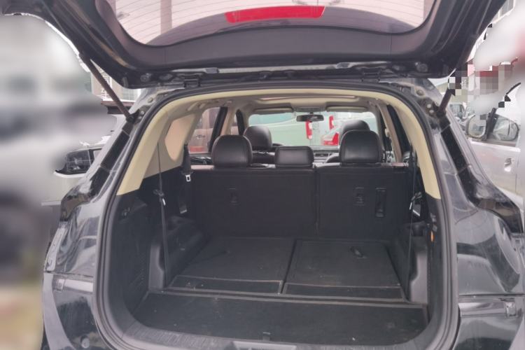 Used Dongfeng Fengon 580 2017 1.8L Manual Comfort Model Trunk