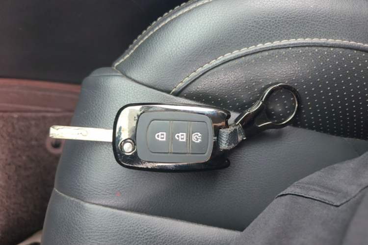 Used Dongfeng Fengon 580 2017 1.8L Manual Comfort Model Vehicle Key