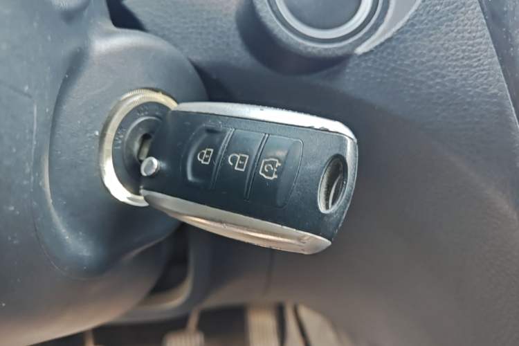 Used Dongfeng Fengon 580 2017 1.8L Manual Comfort Model Vehicle Key