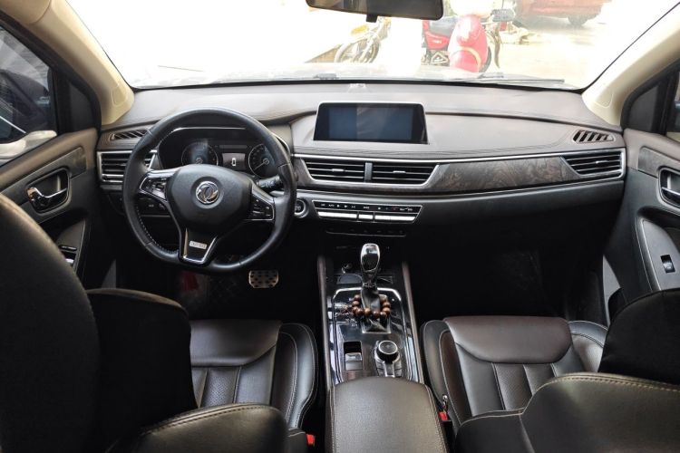 Used Dongfeng Fengon 580 2017 1.5T CVT Smart Connectivity Model Center Console