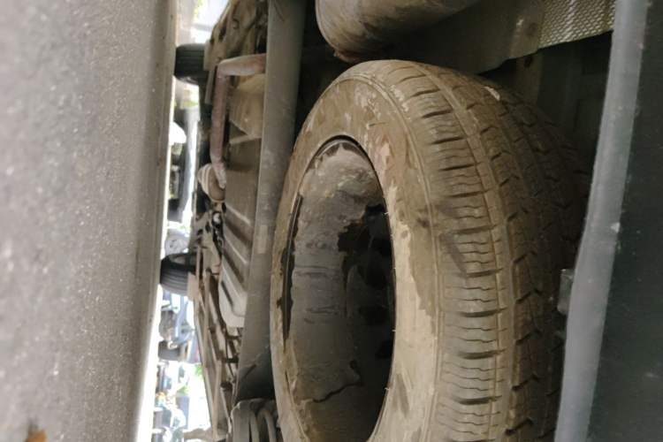 Used Dongfeng Fengon 580 2017 1.8L Manual Comfort Model Chassis Rear