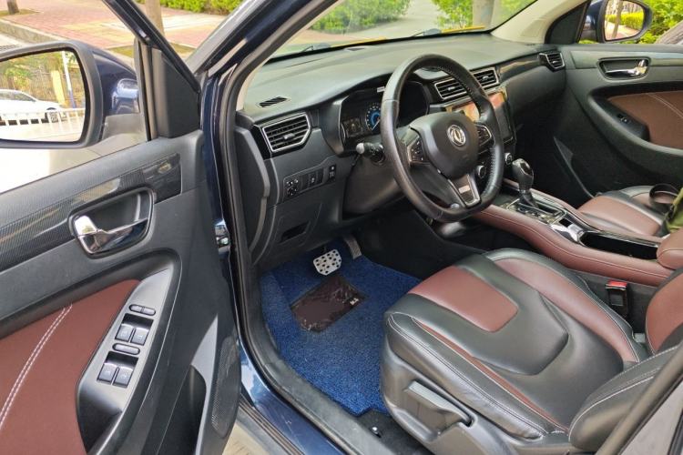Used Dongfeng Fengon 580 2017 1.5T CVT Luxury Model Driver Seat