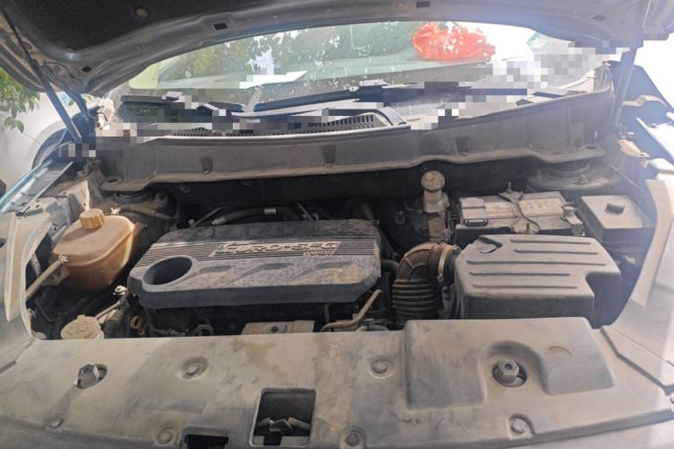 Used Dongfeng Fengon 580 2017 1.5T CVT Comfort Model Engine Bay