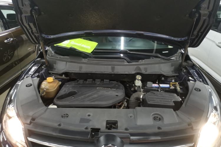 Used Dongfeng Fengon 580 2017 1.5T CVT Luxury Model Engine Bay