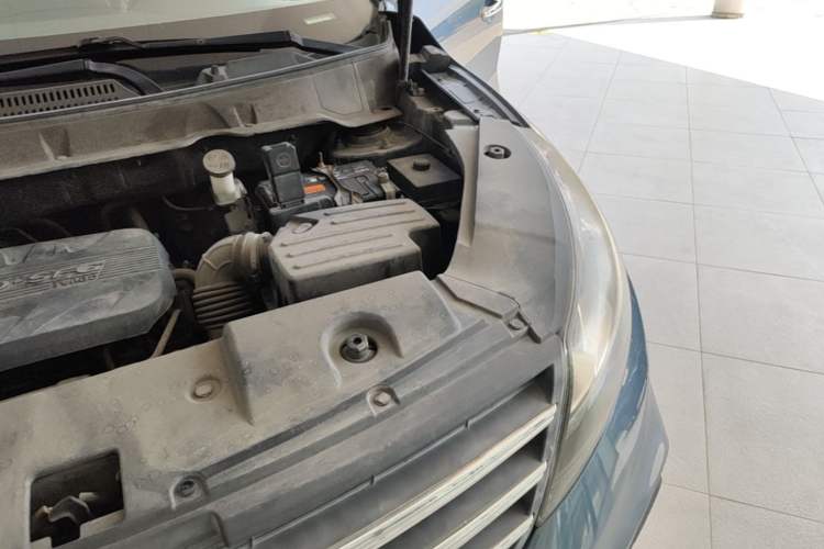 Used Dongfeng Fengon 580 2017 1.5T CVT Luxury Model Engine Bay Left