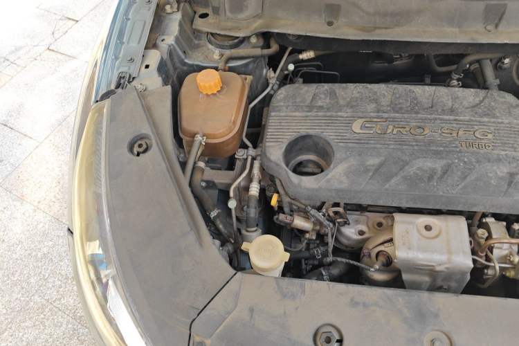 Used Dongfeng Fengon 580 2017 1.5T CVT Smart Connectivity Model Engine Bay Right