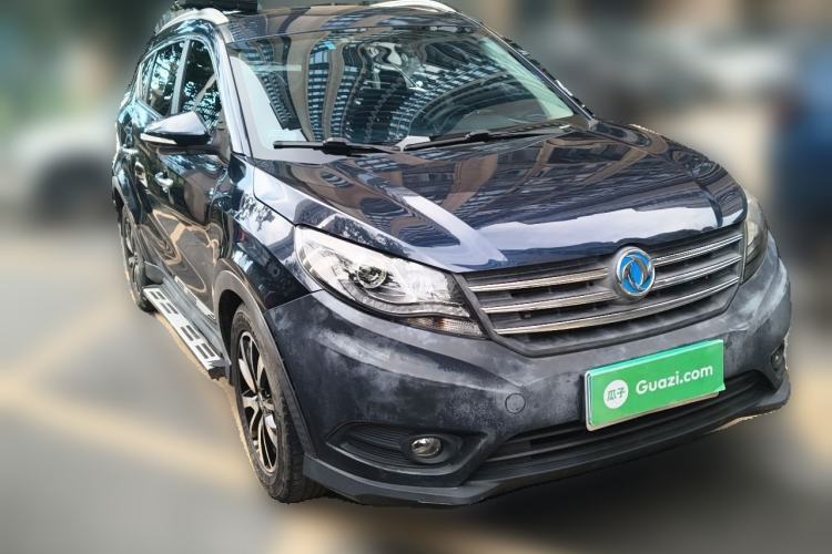 Used Dongfeng Fengon 580 2017 1.5T CVT Luxury Model Front Right 45 Deg