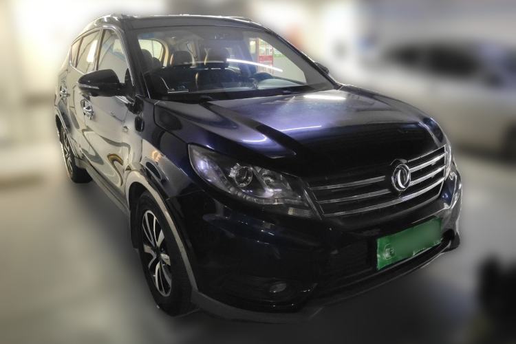 Used Dongfeng Fengon 580 2017 1.5T Manual Luxury Model Front Right 45 Deg