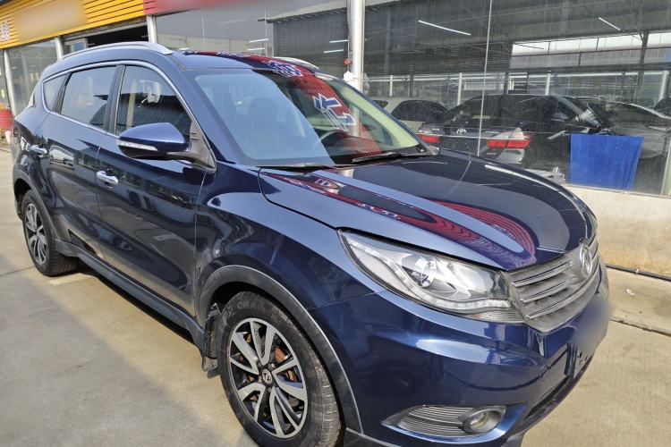 Used Dongfeng Fengon 580 2017 1.5T CVT Luxury Model Front Right 45 Deg