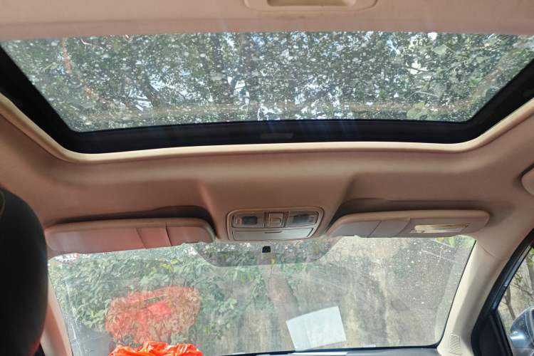 Used Dongfeng Fengon 580 2017 1.5T CVT Comfort Model Headliner