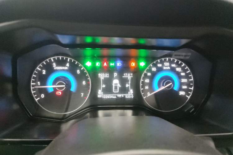 Used Dongfeng Fengon 580 2017 1.5T CVT Luxury Model Instrument Cluster