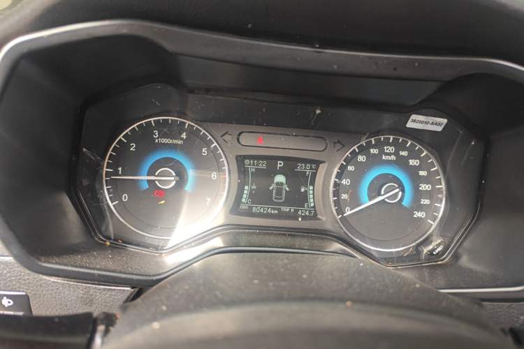 Used Dongfeng Fengon 580 2017 1.5T CVT Comfort Model Instrument Cluster