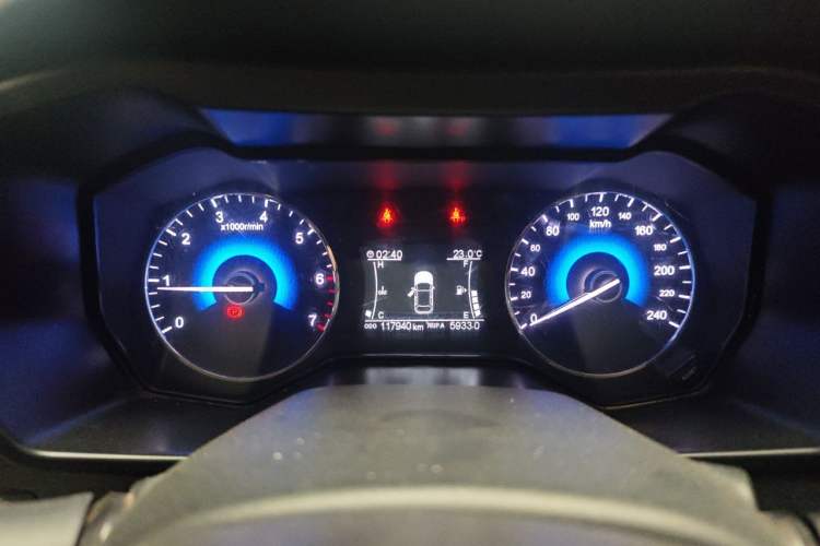 Used Dongfeng Fengon 580 2017 1.5T Manual Luxury Model Instrument Cluster
