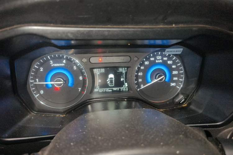 Used Dongfeng Fengon 580 2017 1.8L Manual Comfort Model Instrument Cluster