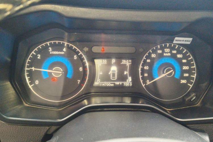 Used Dongfeng Fengon 580 2017 1.5T CVT Luxury Model Instrument Cluster