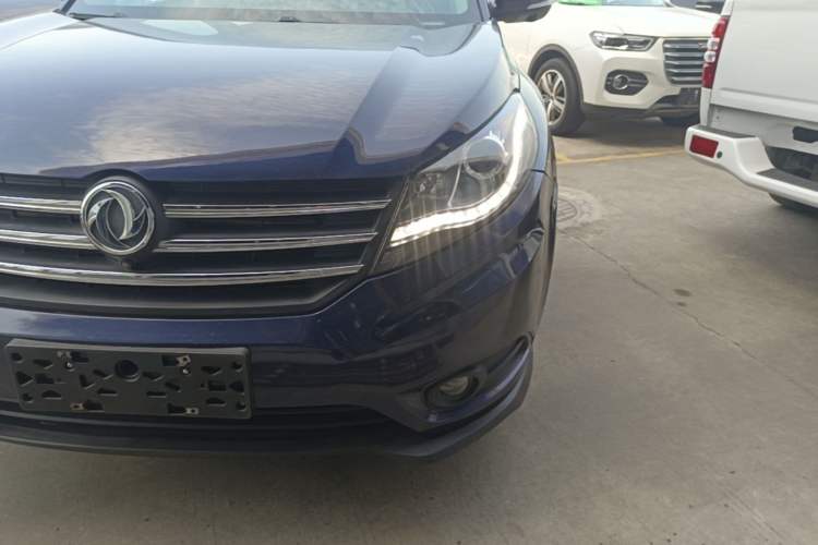 Used Dongfeng Fengon 580 2017 1.5T Manual Luxury Model Left Front Headlight