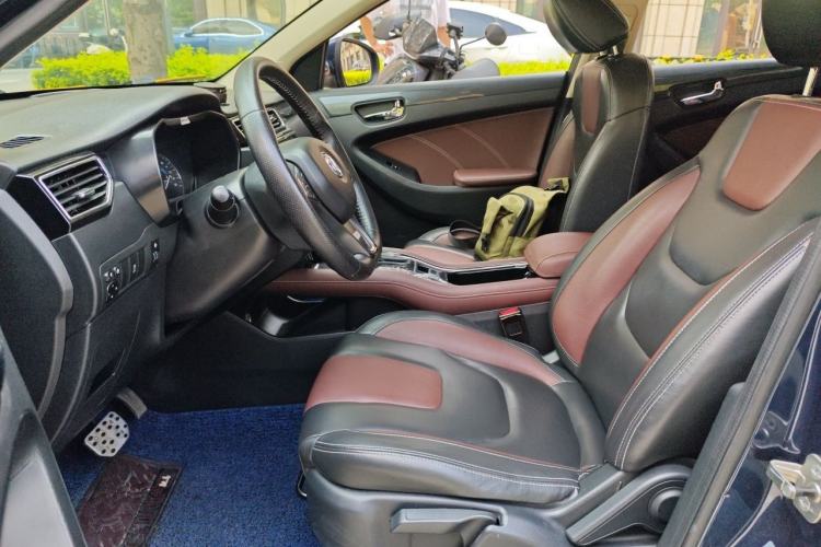 Used Dongfeng Fengon 580 2017 1.5T CVT Luxury Model Left Front Seat