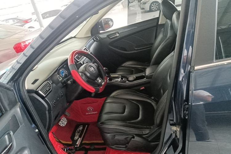 Used Dongfeng Fengon 580 2017 1.5T CVT Luxury Model Left Front Seat