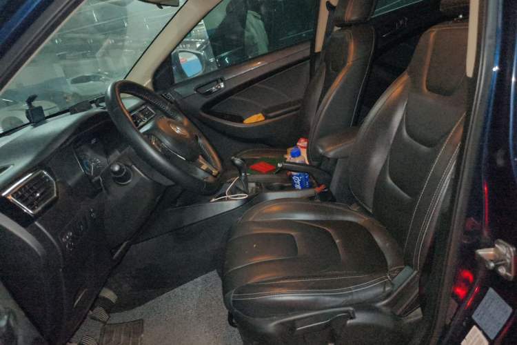 Used Dongfeng Fengon 580 2017 1.8L Manual Comfort Model Left Front Seat