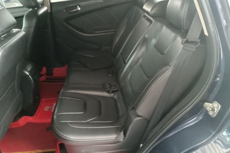 Used Dongfeng Fengon 580 2017 1.5T CVT Luxury Model Left Rear Seat