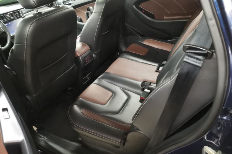 Used Dongfeng Fengon 580 2017 1.5T CVT Luxury Model Left Rear Seat