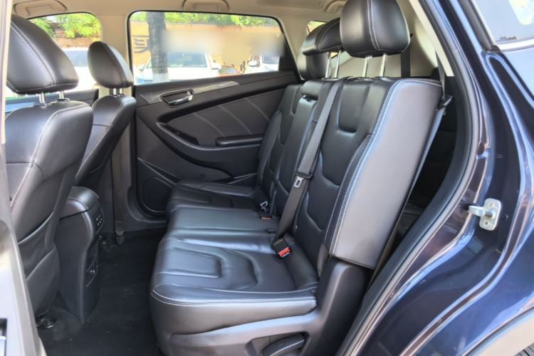Used Dongfeng Fengon 580 2017 1.5T Manual Luxury Model Left Rear Seat