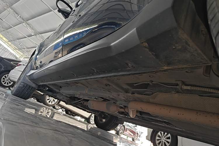 Used Dongfeng Fengon 580 2017 1.5T CVT Smart Connectivity Model Left Side Sill