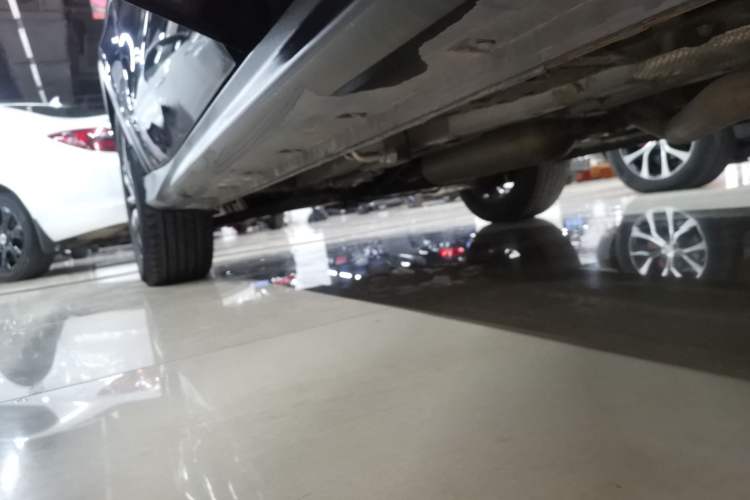 Used Dongfeng Fengon 580 2017 1.5T CVT Luxury Model Left Side Sill