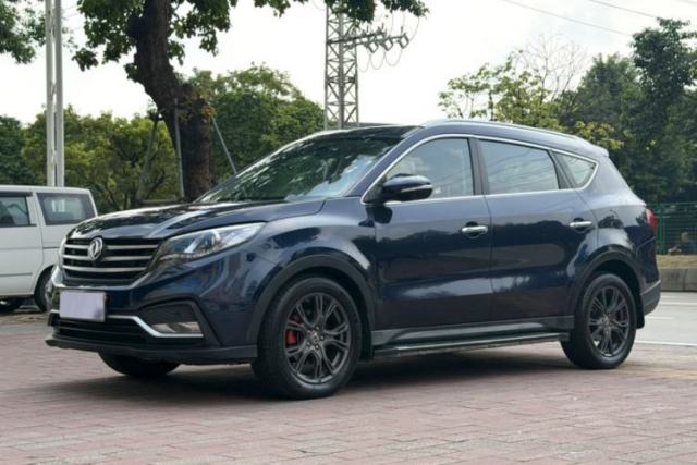 Ojetý Dongfeng Fengon 580 2017 1.5T CVT Smart Connectivity Model