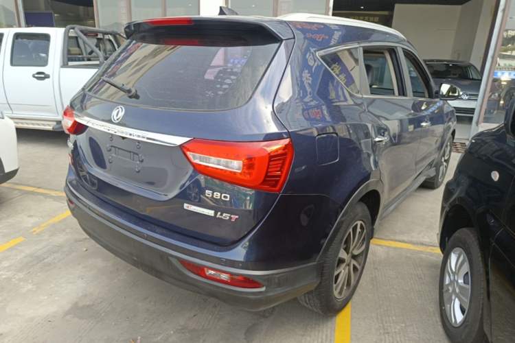 Used Dongfeng Fengon 580 2017 1.5T Manual Luxury Model Rear Right 45 Deg