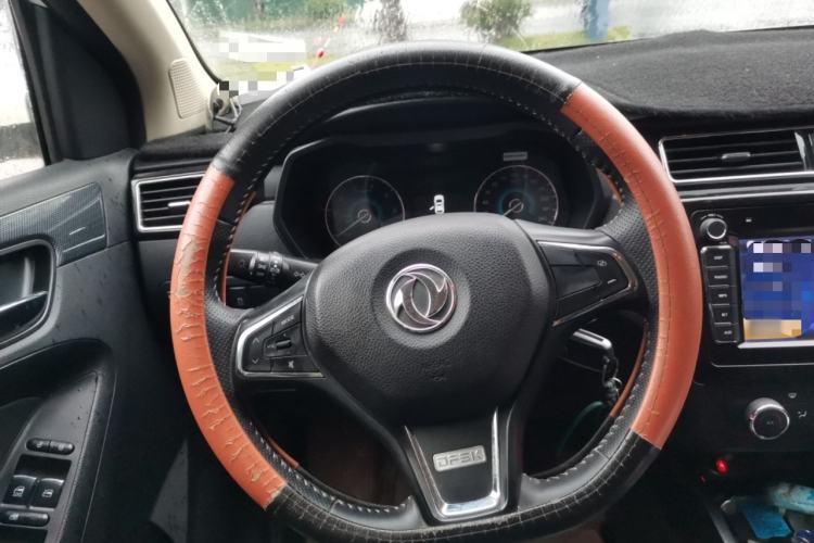 Used Dongfeng Fengon 580 2017 1.8L Manual Comfort Model Steering Wheel