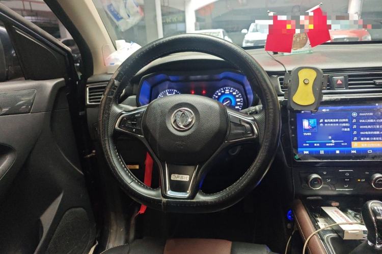 Used Dongfeng Fengon 580 2017 1.5T Manual Luxury Model Steering Wheel