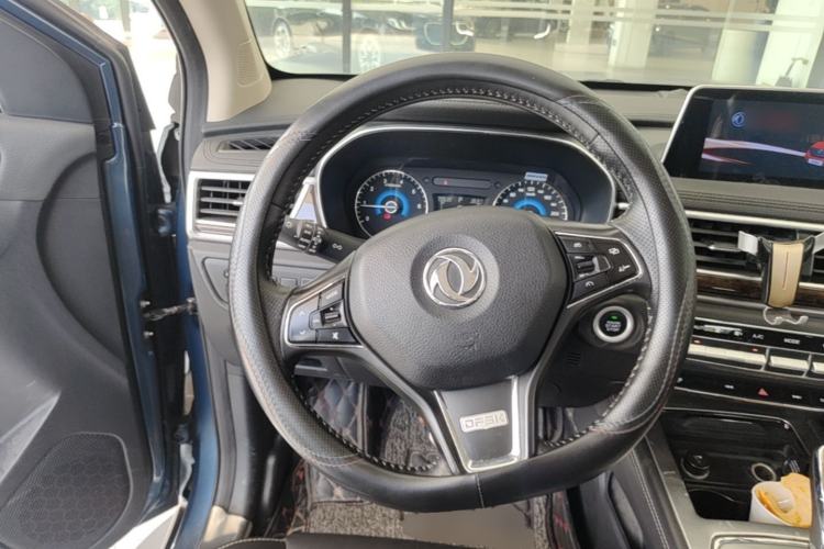 Used Dongfeng Fengon 580 2017 1.5T CVT Luxury Model Steering Wheel