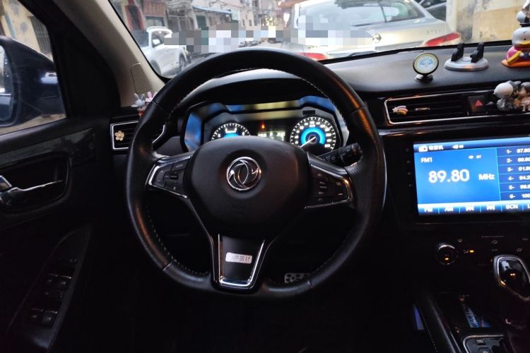Used Dongfeng Fengon 580 2017 1.5T CVT Luxury Model Steering Wheel