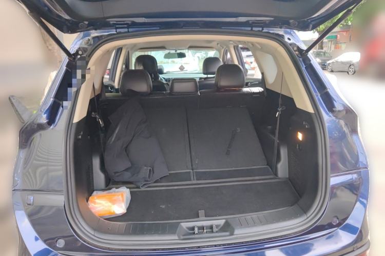 Used Dongfeng Fengon 580 2017 1.8L Manual Comfort Model Trunk