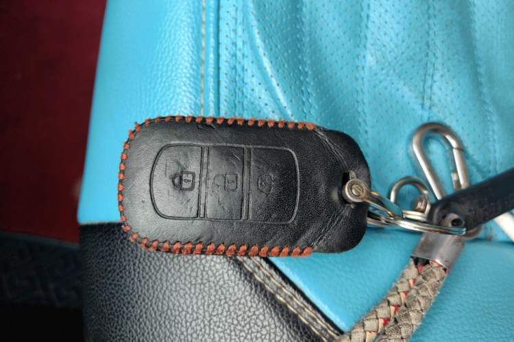 Used Dongfeng Fengon 580 2017 1.5T Manual Luxury Model Vehicle Key