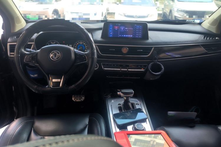 Used Dongfeng Fengon 580 2017 1.5T CVT Comfort Model Center Console