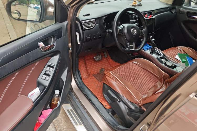 Used Dongfeng Fengon 580 2017 1.5T CVT Luxury Model Driver Seat
